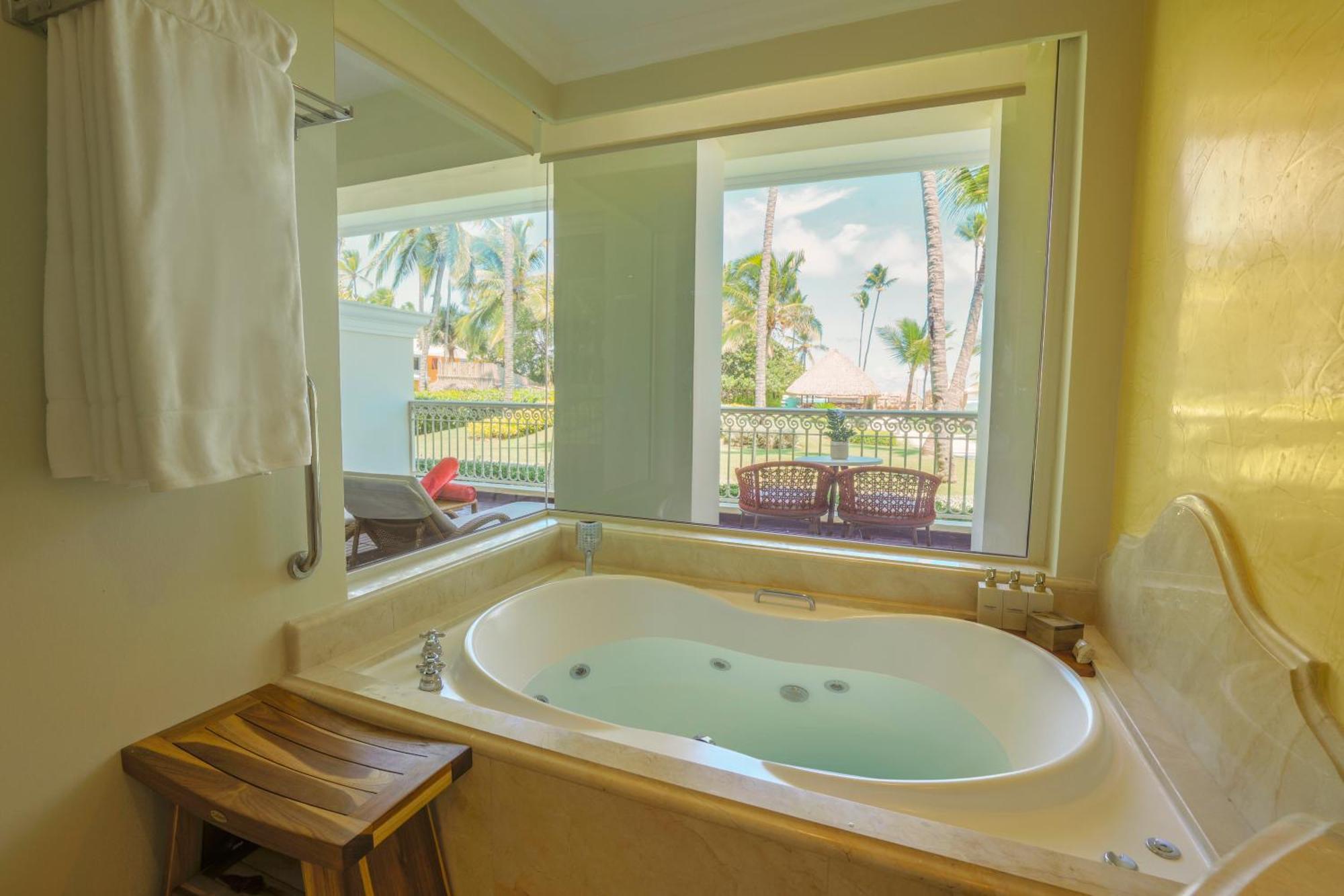Near Beach Butler Suite